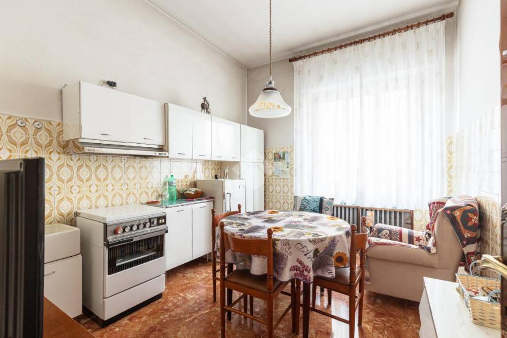 Appartamento in vendita a Bovisio-Masciago via Giacomo Leopardi, 9