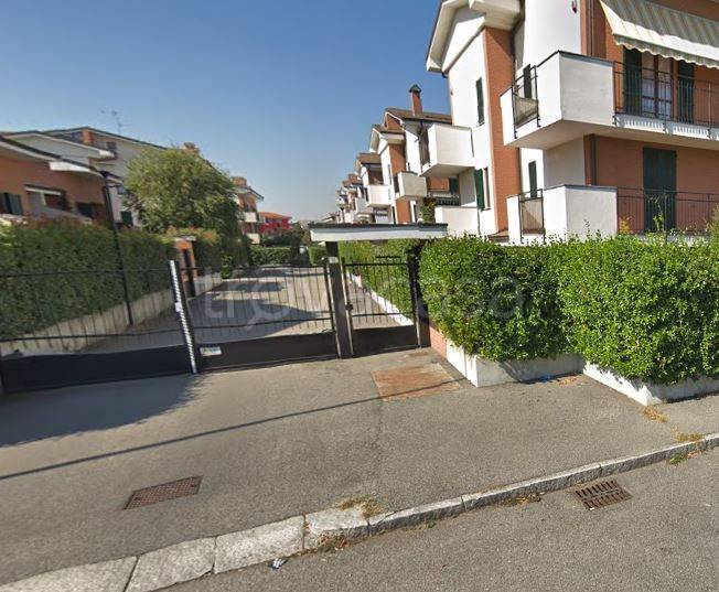 Appartamento in in vendita da privato a Pozzuolo Martesana via Cecco Angiolieri, 11