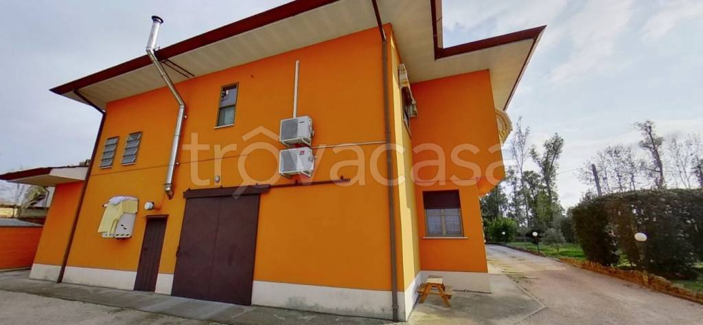 Villa in vendita a Cisterna di Latina via Nettuno