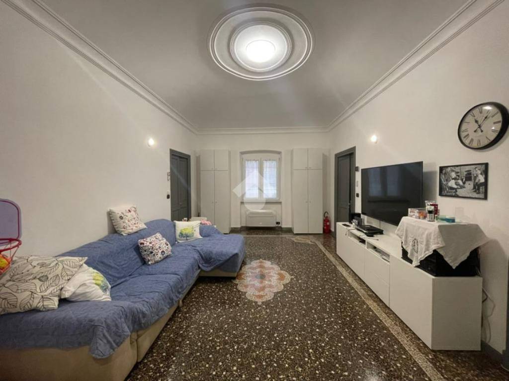 Appartamento in vendita a Genova via verona, 1