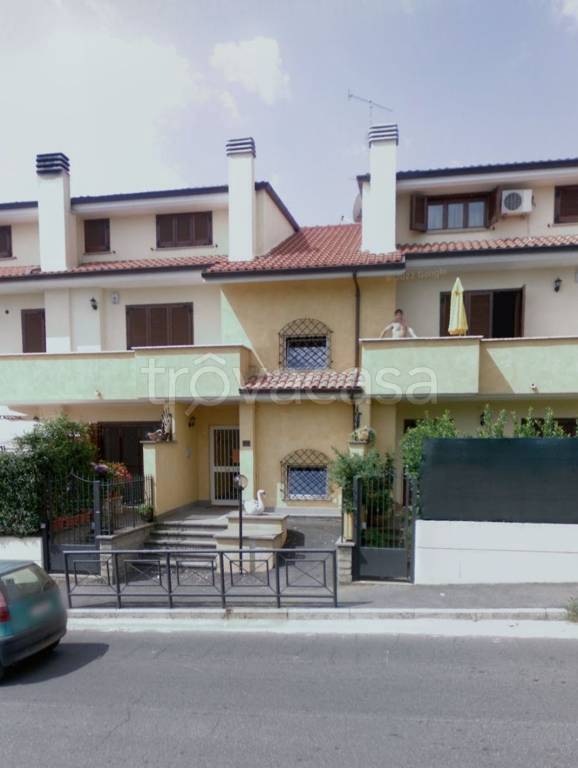 Appartamento in in vendita da privato a Lariano via Tevere, 28b