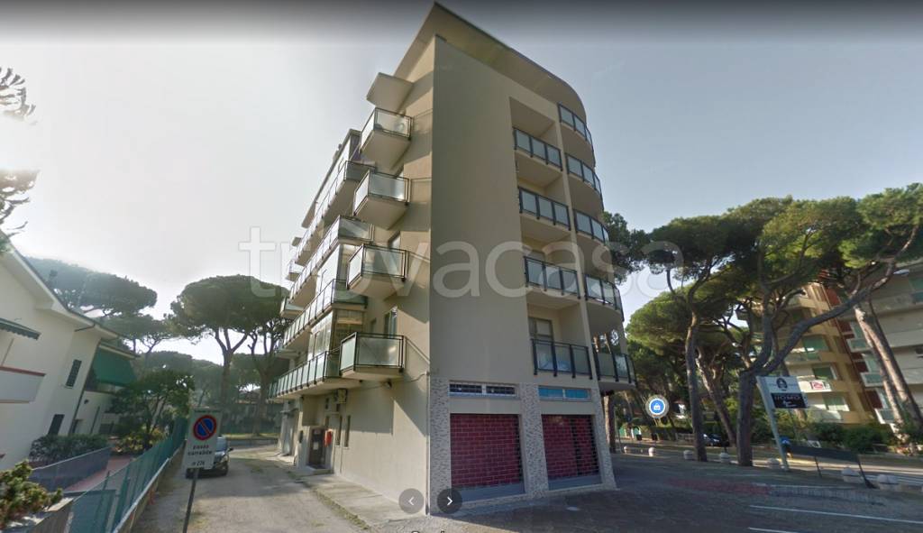 Appartamento in vendita a Cervia viale Vittorio Veneto