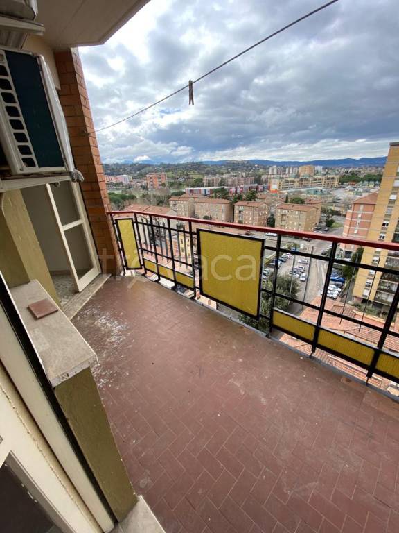 Appartamento in vendita a Terni via Montanara, 16
