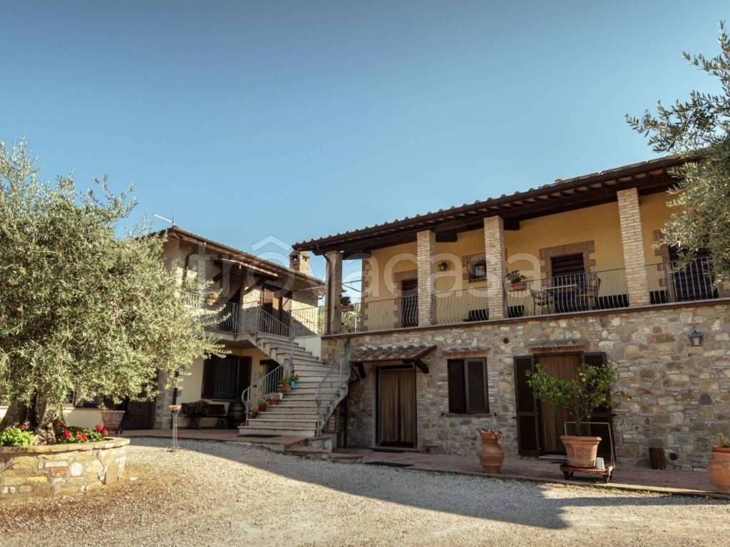 Villa in vendita ad Assisi strada Provinciale di Rocca Sant'Angelo