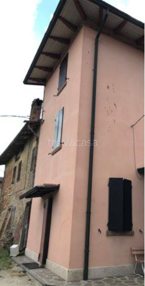 Appartamento in vendita a Castelvetro di Modena via Ossi, 42