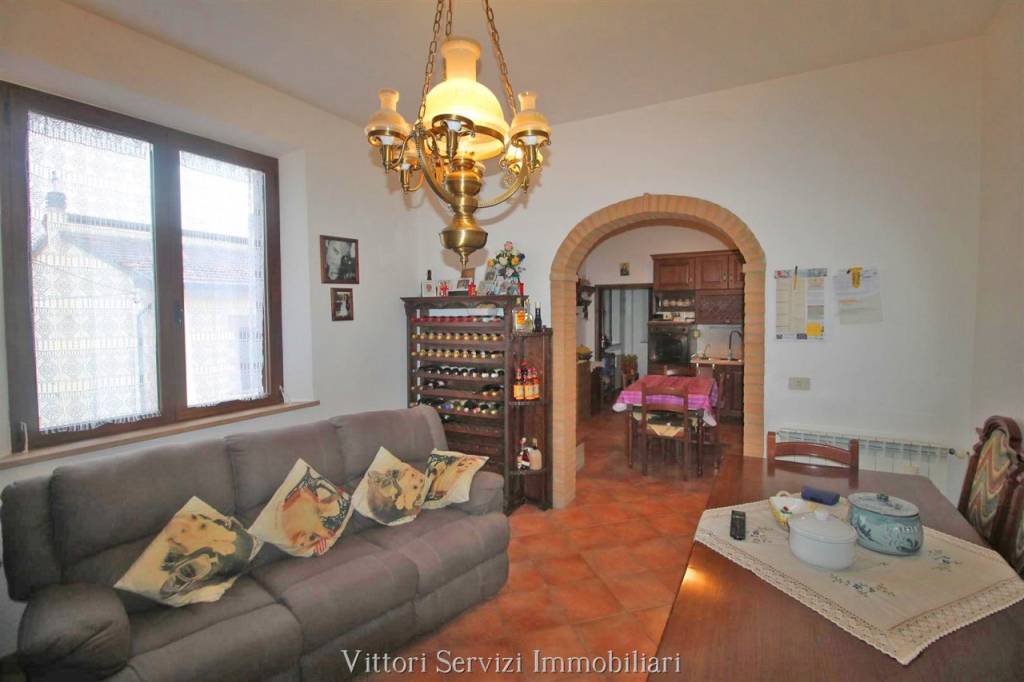 Appartamento in vendita a Torrita di Siena via andrea costa