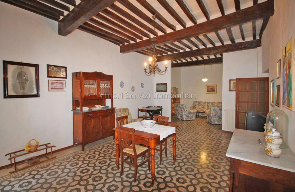 Villa a Schiera in vendita a Torrita di Siena via Ottavio Maestri