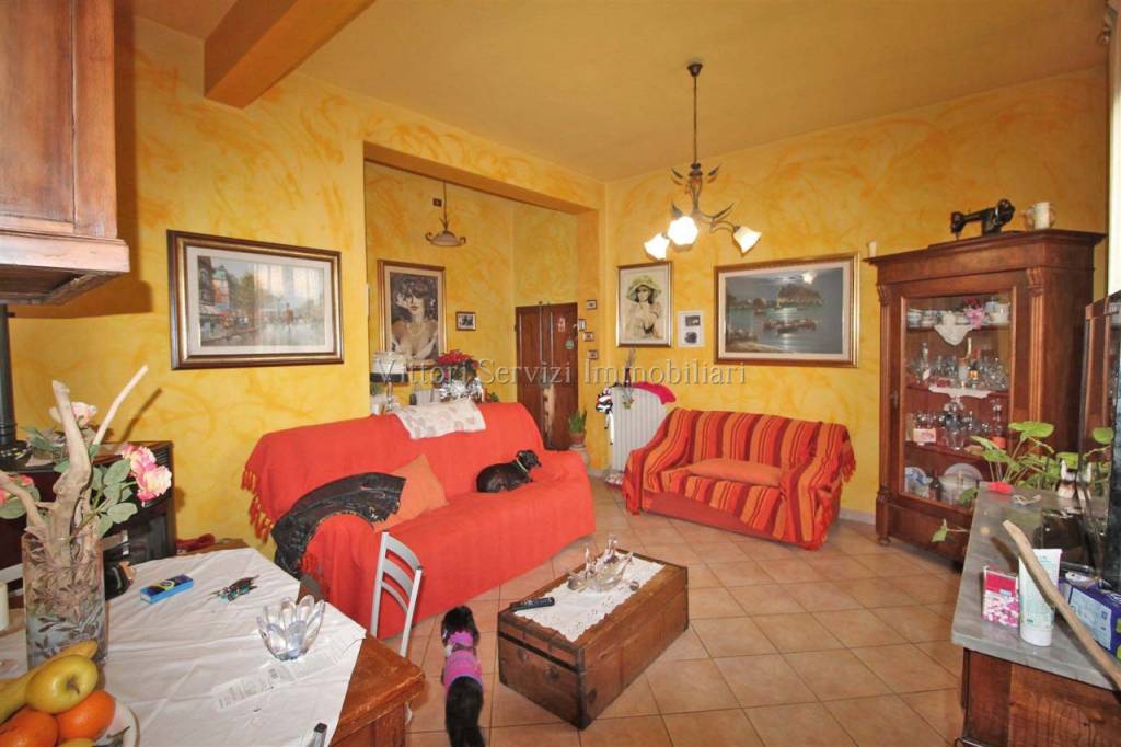 Appartamento in vendita a Torrita di Siena via I maggio