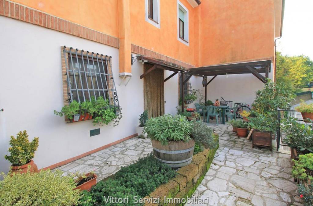 Appartamento in vendita a Montepulciano via Emilia