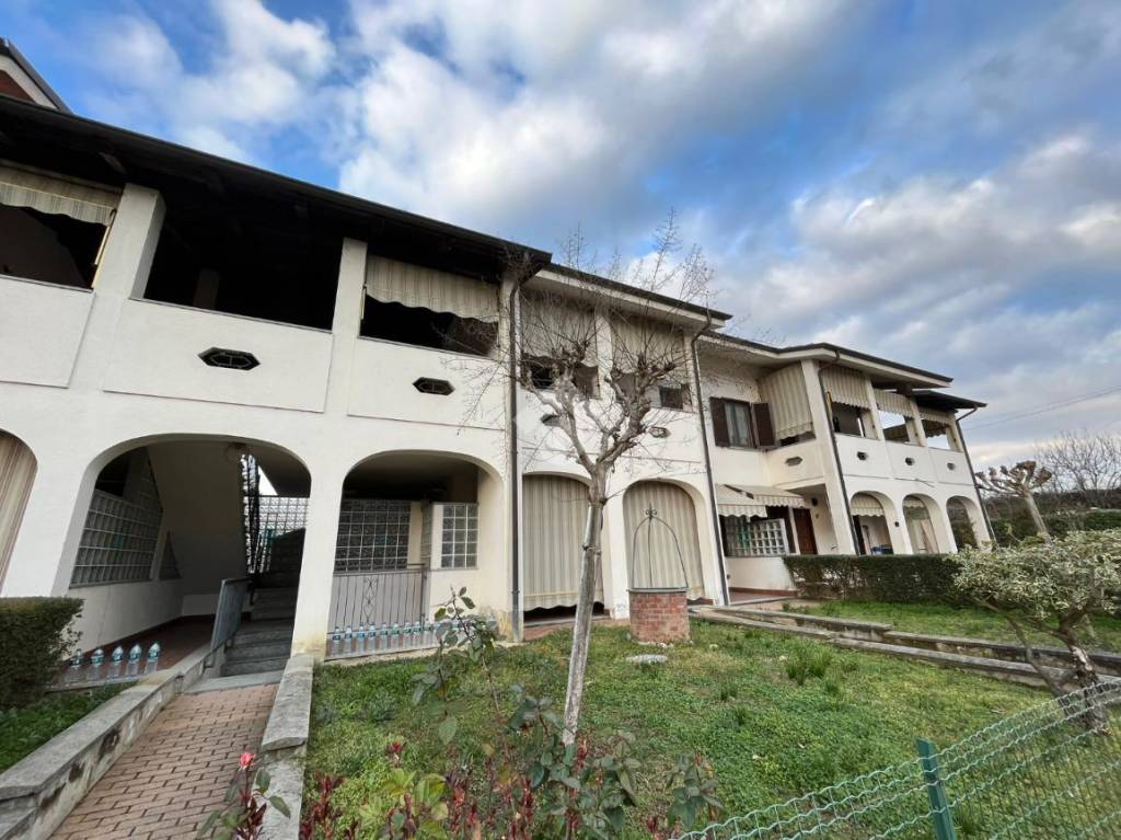 Appartamento in vendita a Lauriano via Garibaldi, 13
