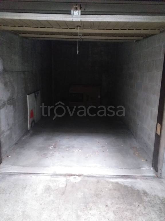 Garage in vendita a Collegno via Venaria, 39