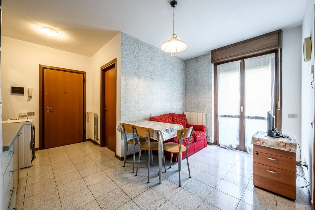 Appartamento in vendita a Palazzolo sull'Oglio via Monsignor Zeno Piccinelli 3