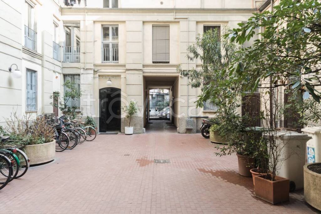 Appartamento in vendita a Milano via Luigi Cagnola, 6