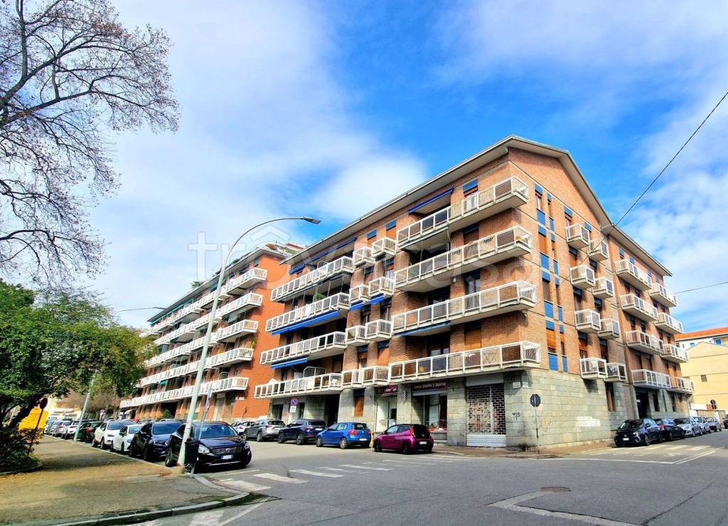 Appartamento in vendita a Biella via Delleani, 24