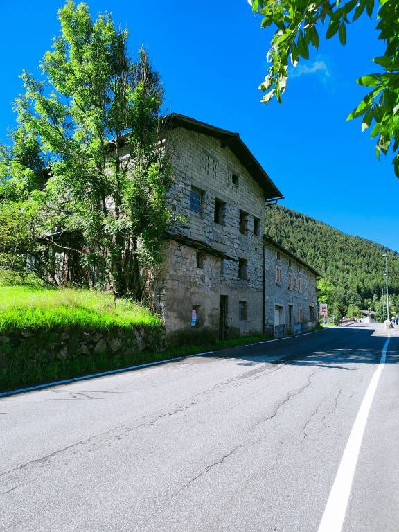 Terreno Residenziale in vendita a Temù via Val d'Avio, 33