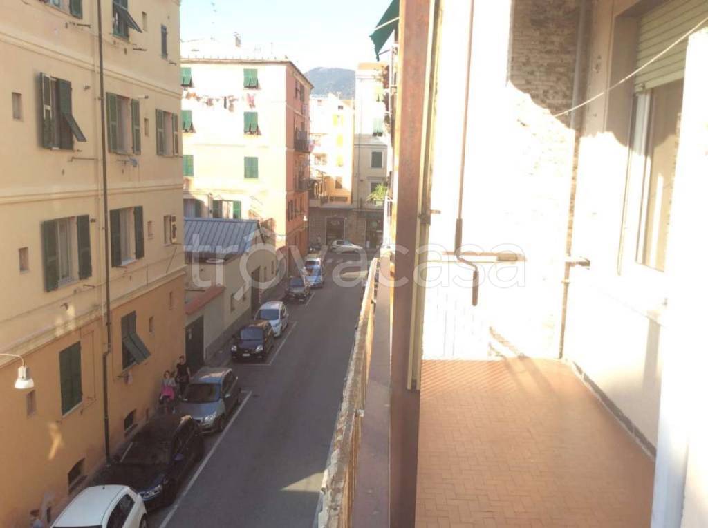 Appartamento in vendita a Genova via Monterotondo 6