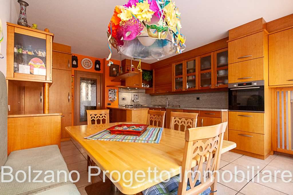 Appartamento in vendita a Bolzano via Fiume