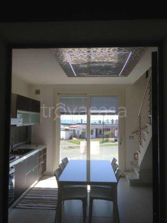 Appartamento in in vendita da privato a Comacchio via Anita Garibaldi, 26