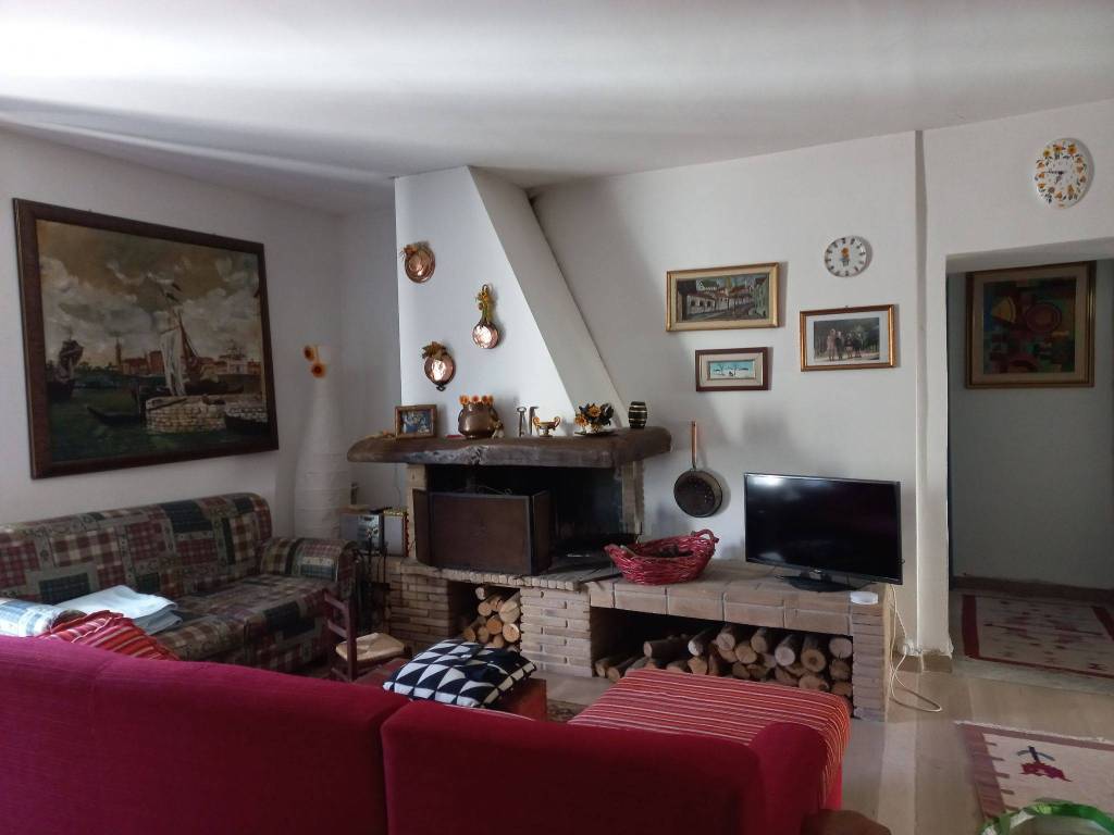 Appartamento in in vendita da privato a Pettorano sul Gizio via Cencio, 10