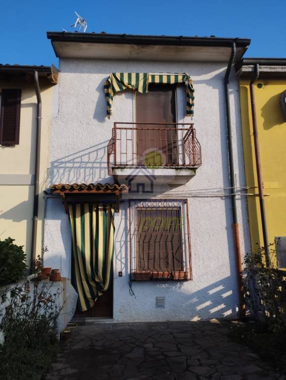 Casa Indipendente in vendita a San Daniele Po via Cantone 30