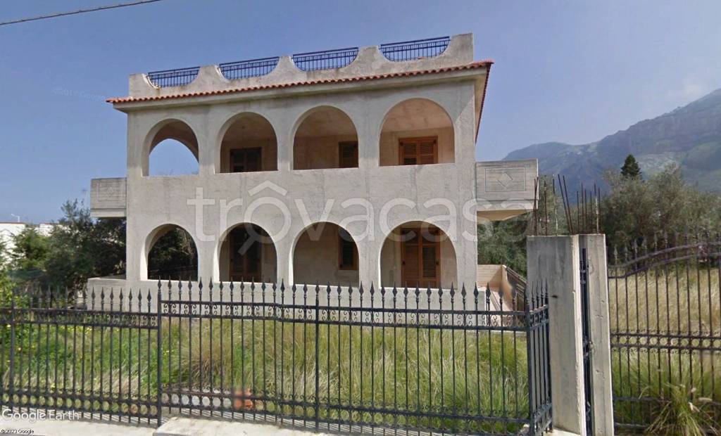 Villa Bifamiliare in vendita a Capaci via Panarea, 8