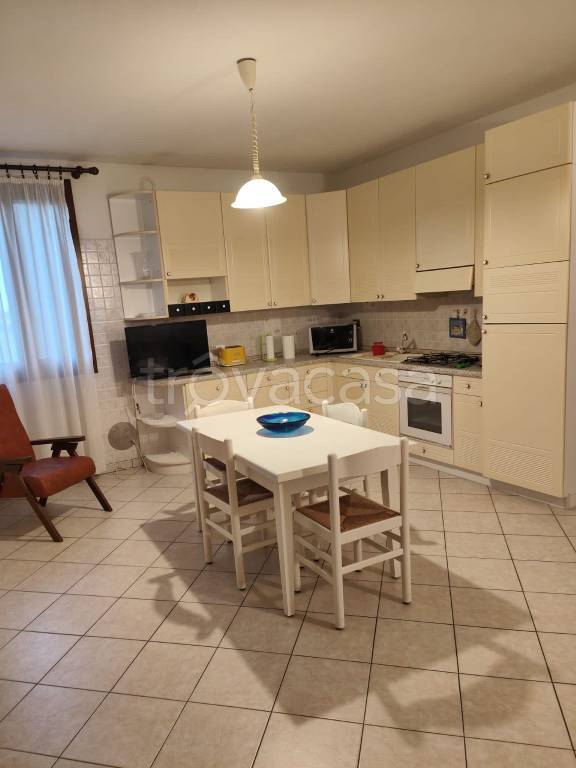 Appartamento in in vendita da privato a Loreo riviera Guglielmo Marconi, 10
