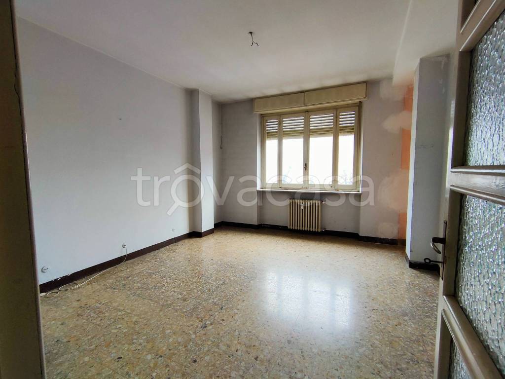 Appartamento in vendita ad Asti piazza San Pietro, 3
