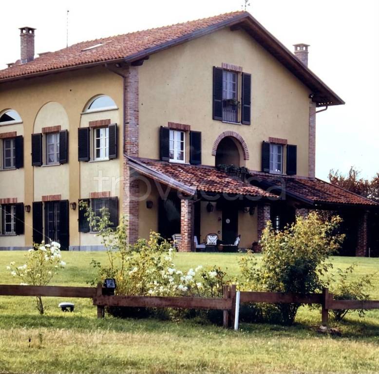 Cascina in in vendita da privato a Fubine Monferrato regione Margara