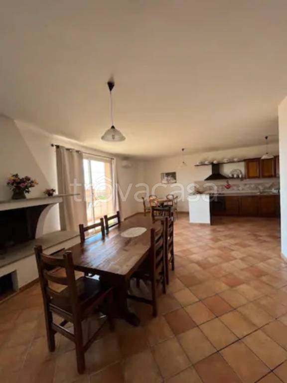 Appartamento in in vendita da privato a Badesi via Dante Alighieri, 34