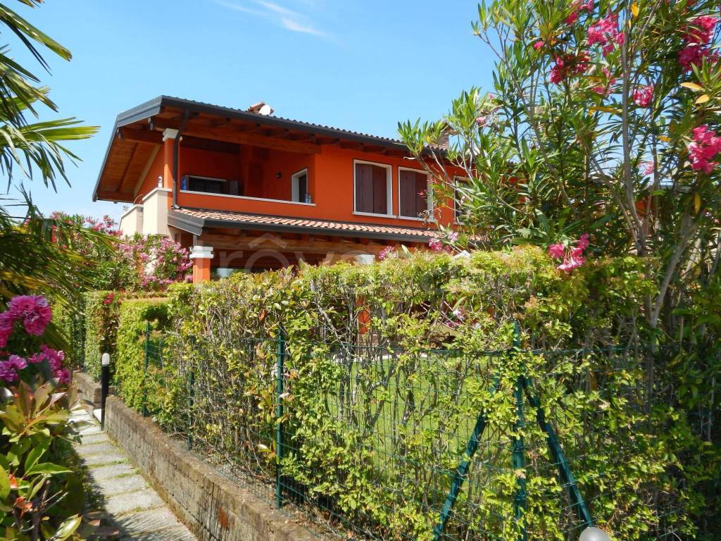 Appartamento in in vendita da privato a Padenghe sul Garda via Taccone, 16