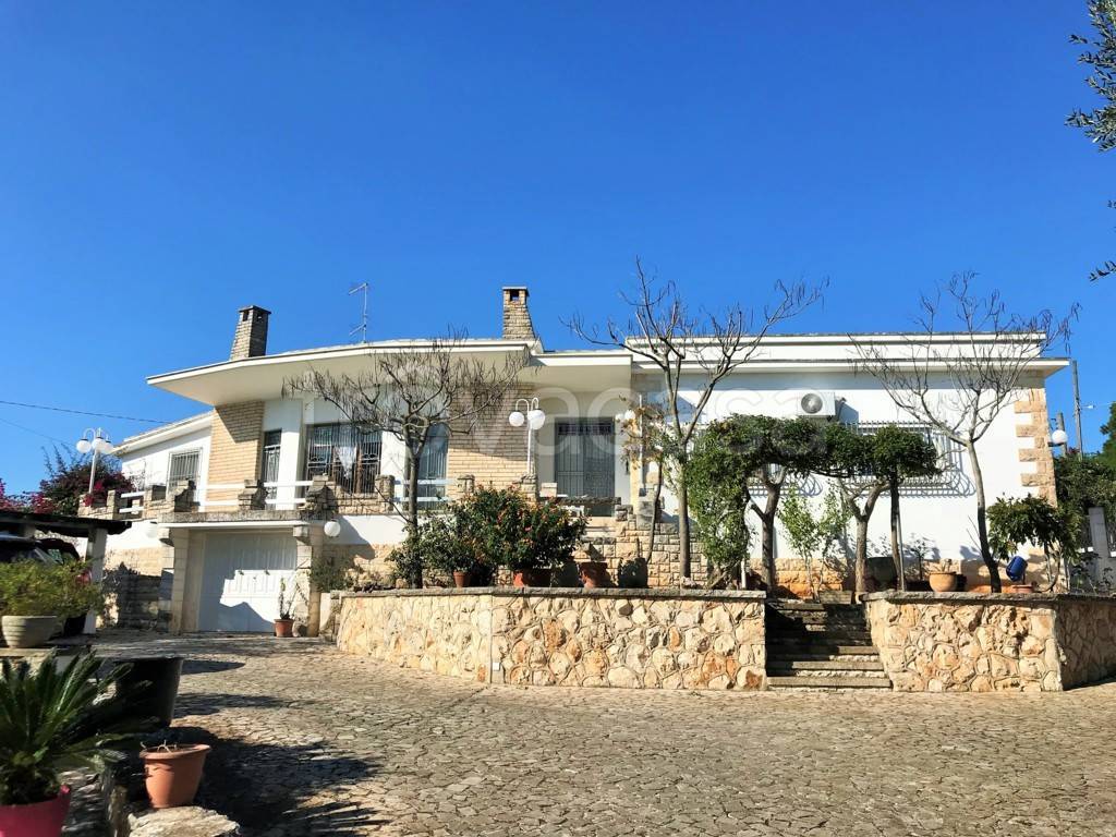 Villa in vendita a Ceglie Messapica sp22
