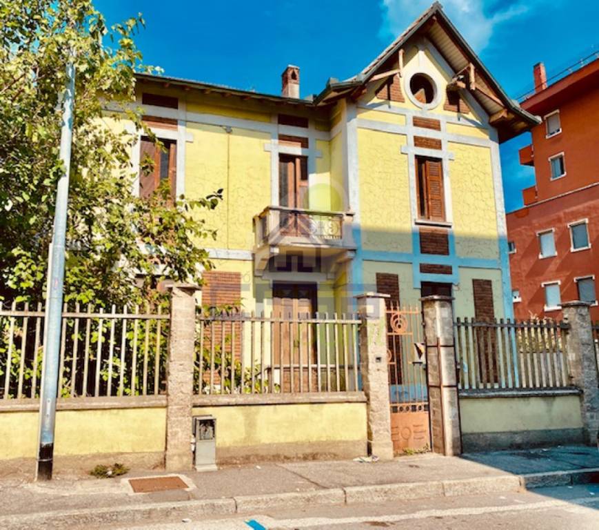 Villa in vendita a Sant'Angelo Lodigiano via XX Settembre n. 9