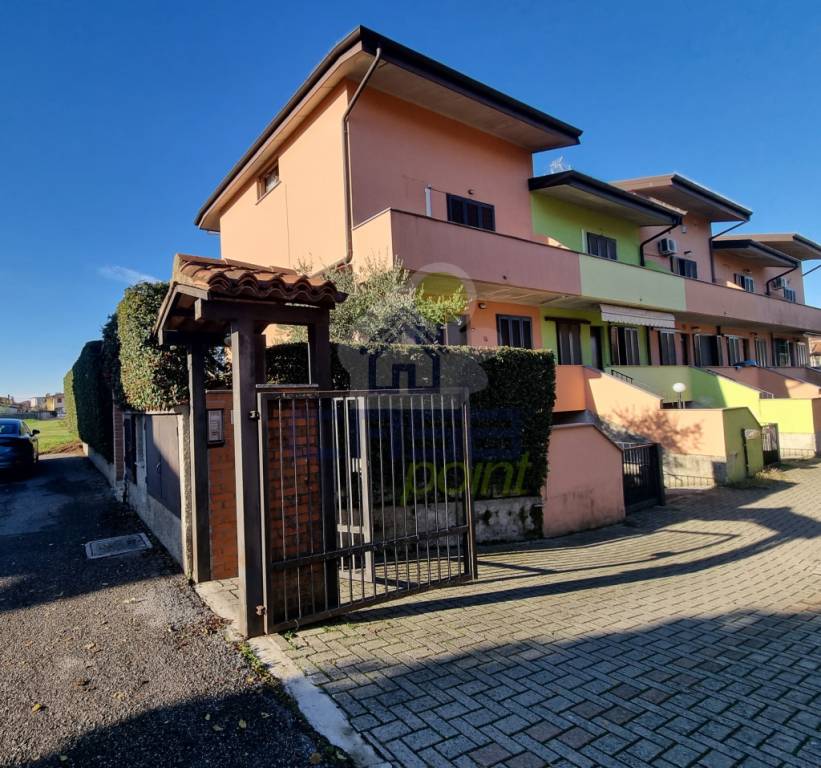 Villa a Schiera in vendita a Livraga via Paolo VI