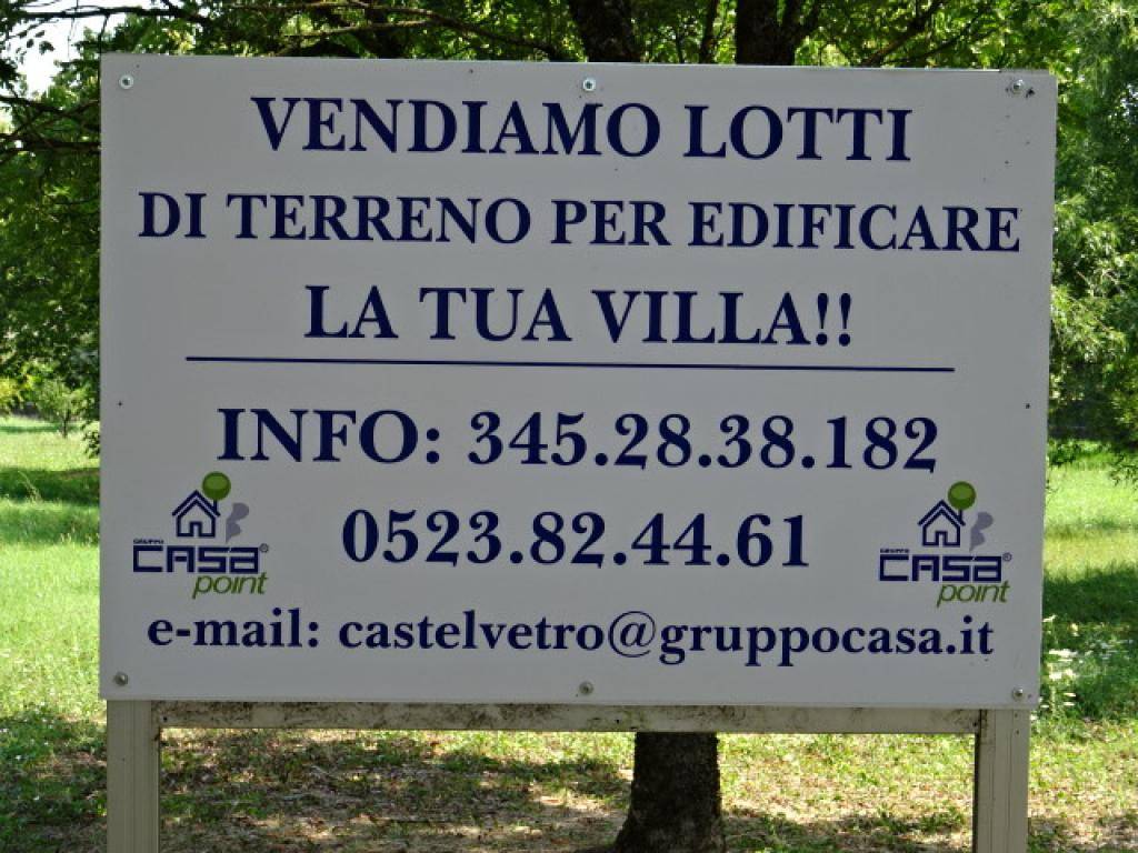 Terreno Residenziale in vendita a Villanova sull'Arda via Aldo Moro Villanova sull Arda