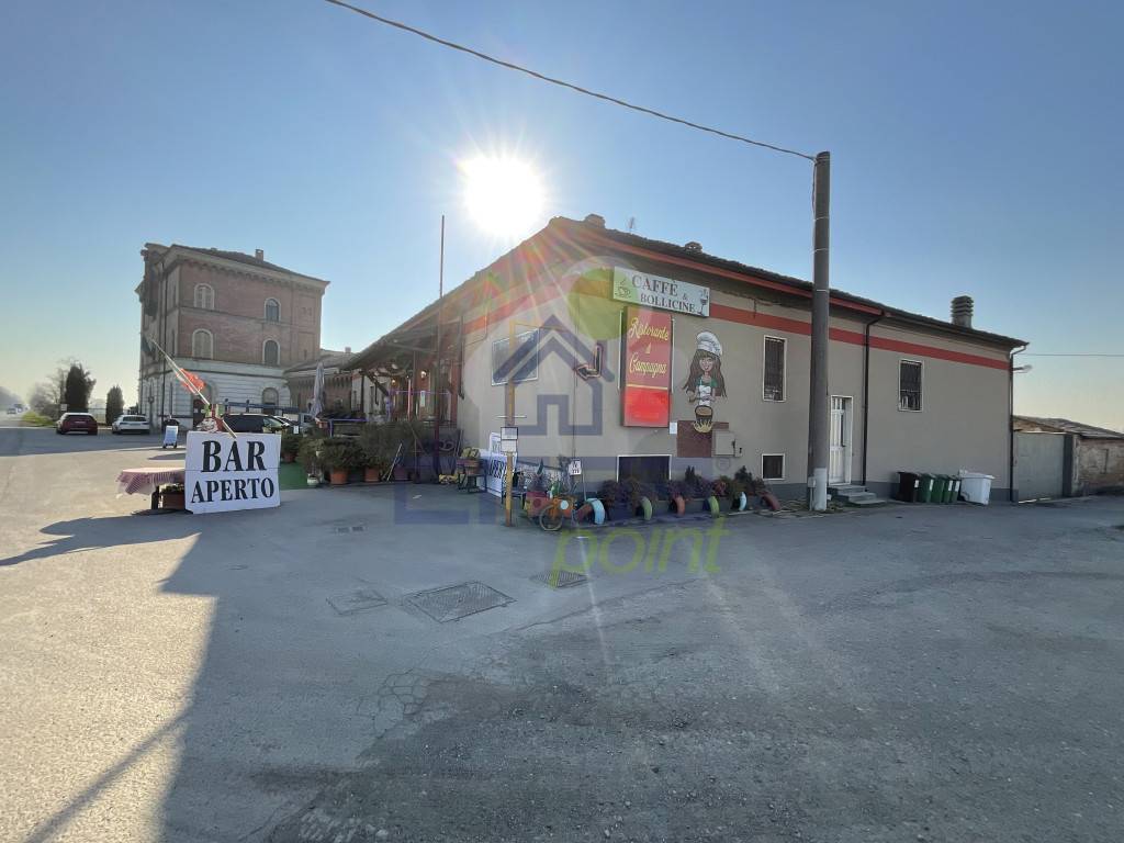Negozio in vendita a Gadesco-Pieve Delmona via Roma
