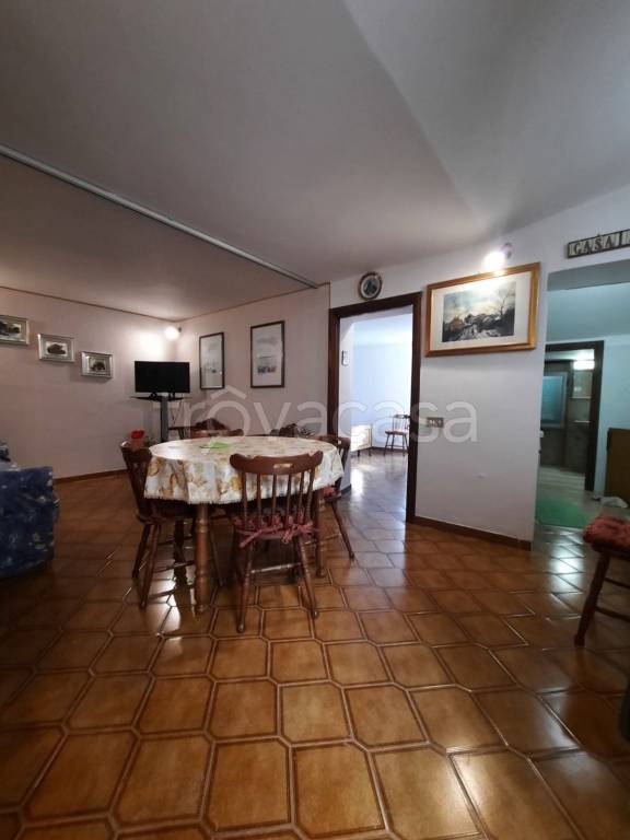 Appartamento in vendita a Casperia via Giuseppe Garibaldi
