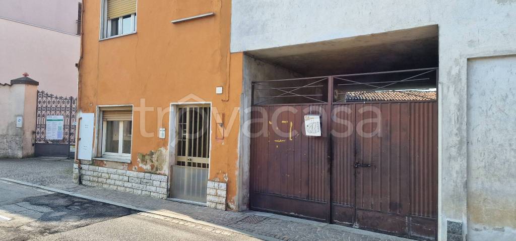 Casa Indipendente in vendita a Pontevico via Venezia