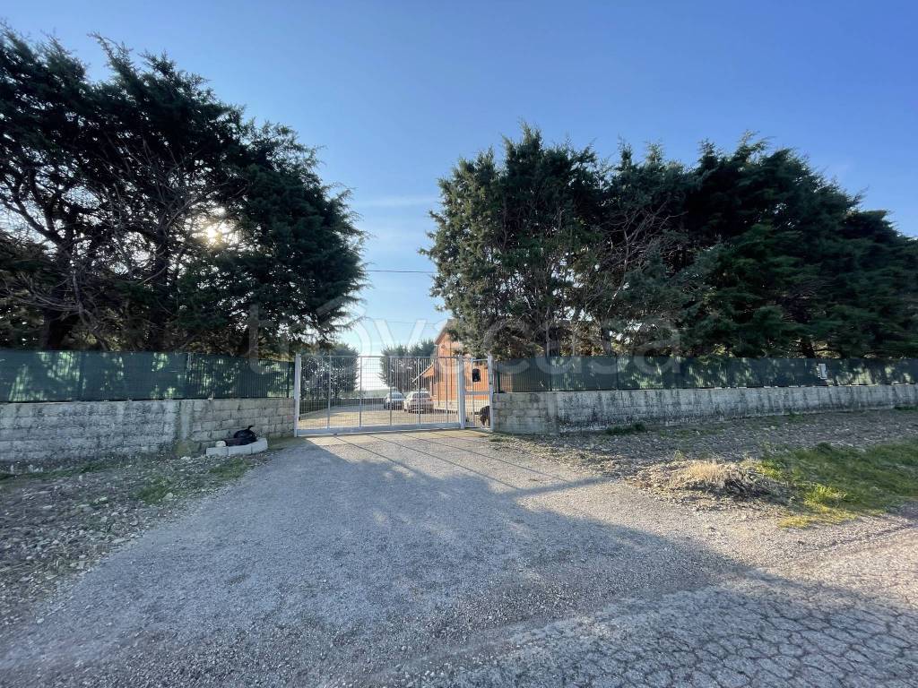 Villa Bifamiliare in vendita a Lucera strada Vicinale Vado Biccari