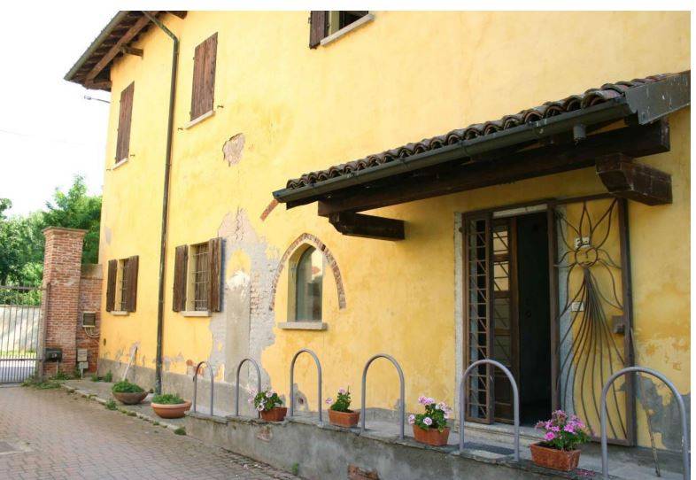 Casa Indipendente all'asta a Vellezzo Bellini località Pellegrina, 2