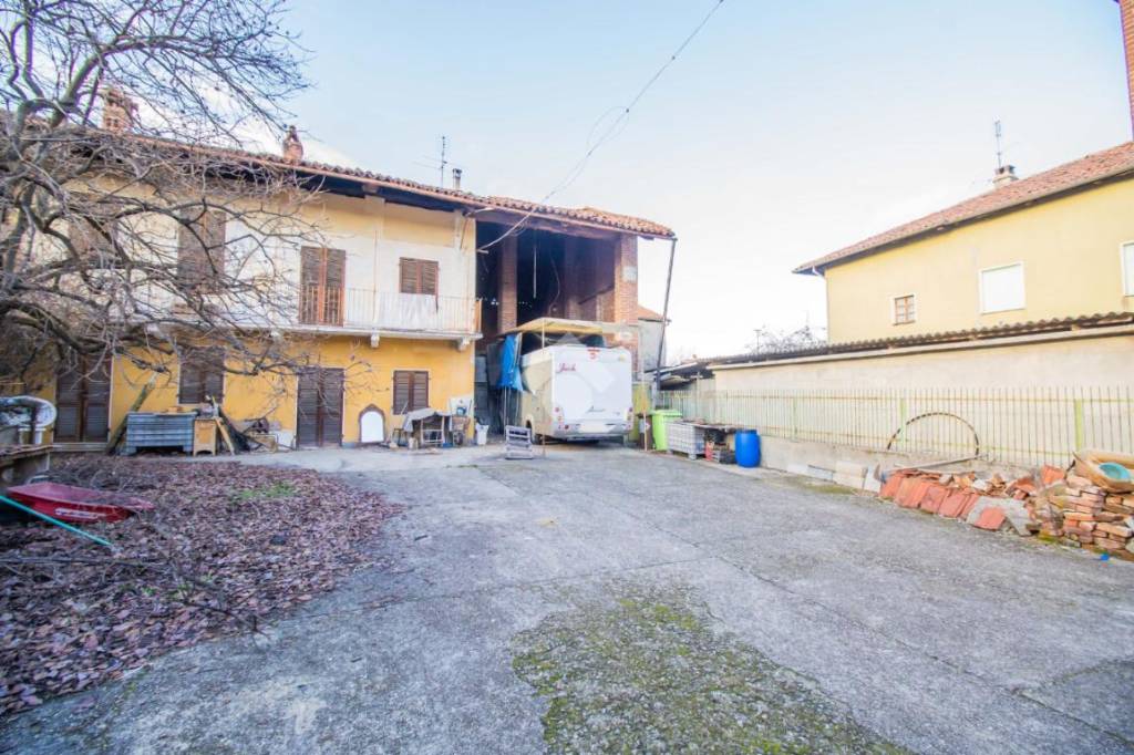 Casa Indipendente in vendita a Rivarolo Canavese via mastri di argentera, 41