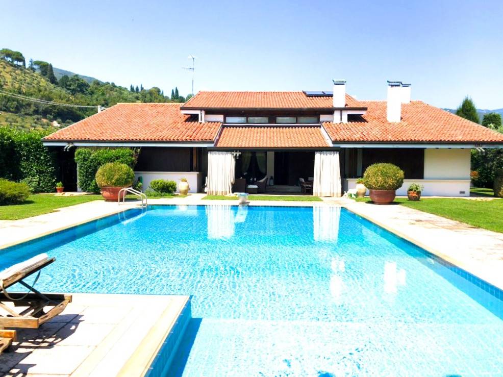 Villa in vendita a Bassano del Grappa via Angarano