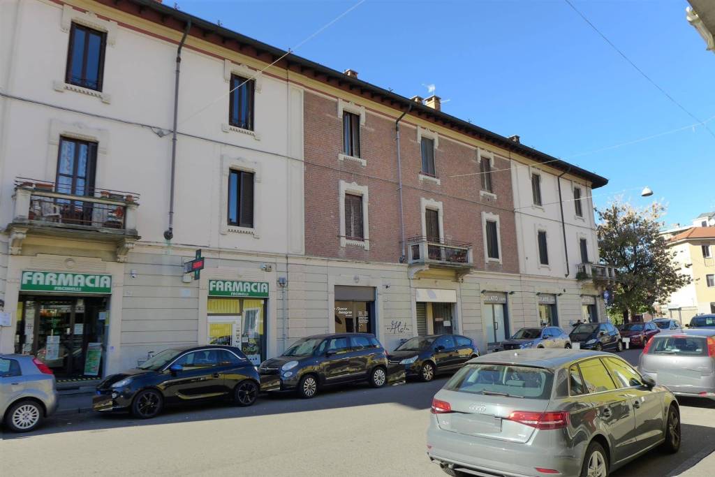 Appartamento in vendita ad Abbiategrasso via Pavia, 24