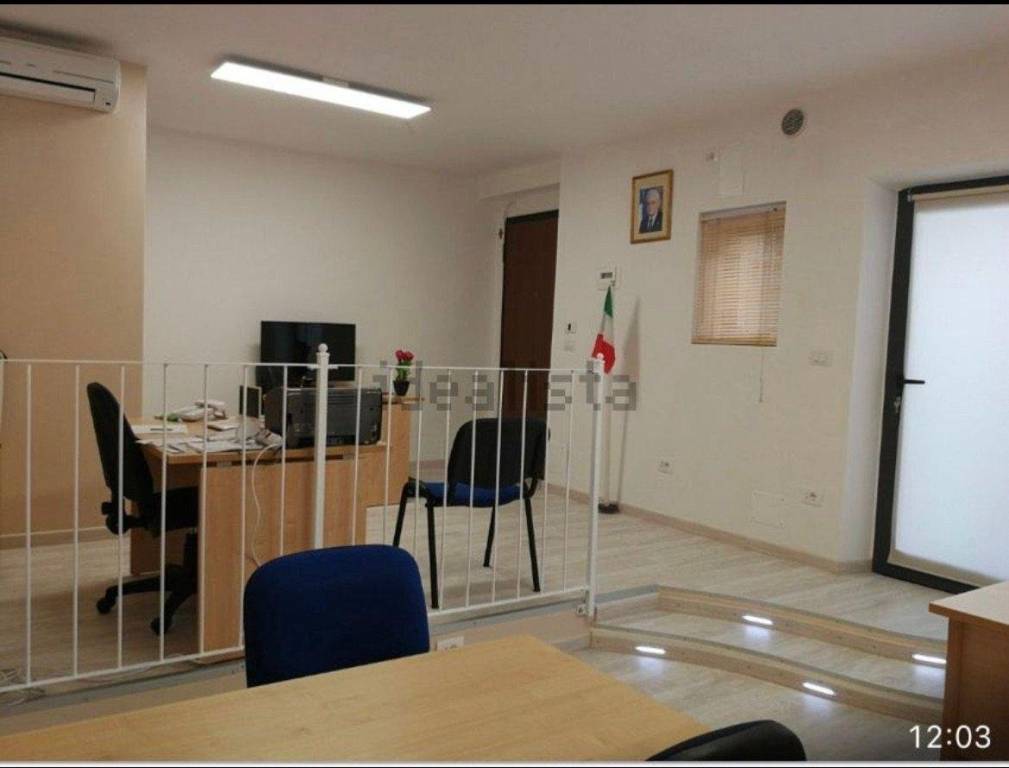 Ufficio in in vendita da privato a Francavilla al Mare via Nazionale Adriatica Nord, 45