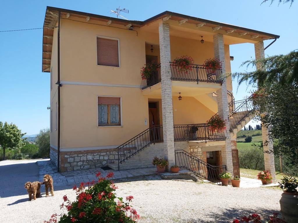 Villa in vendita a Sinalunga via Rigaiolo