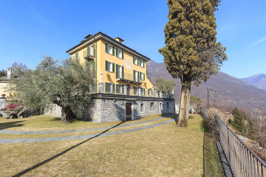 Villa in vendita a Domodossola borgata Maggianigo, 5