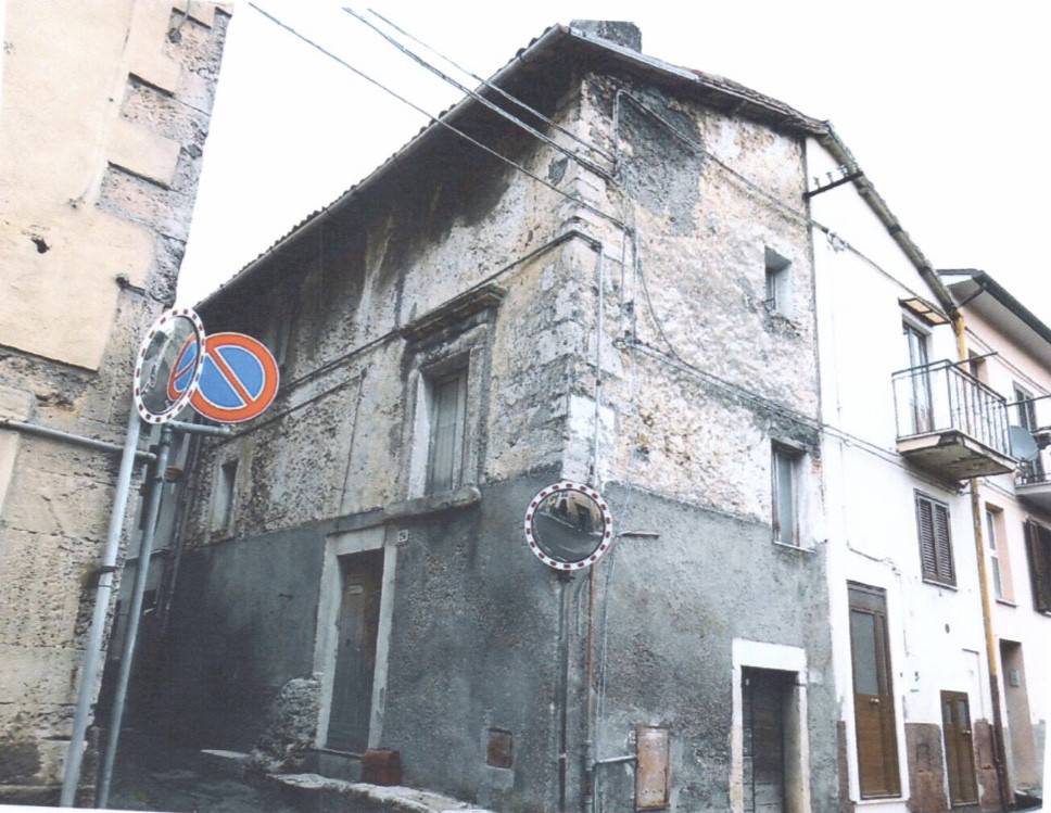 Casa Indipendente in vendita a Cittaducale via Leoni