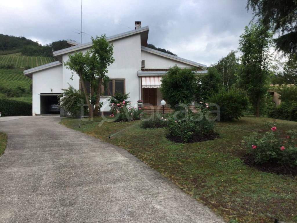 Villa in in vendita da privato a Borgo Priolo via Cappelletta, 13