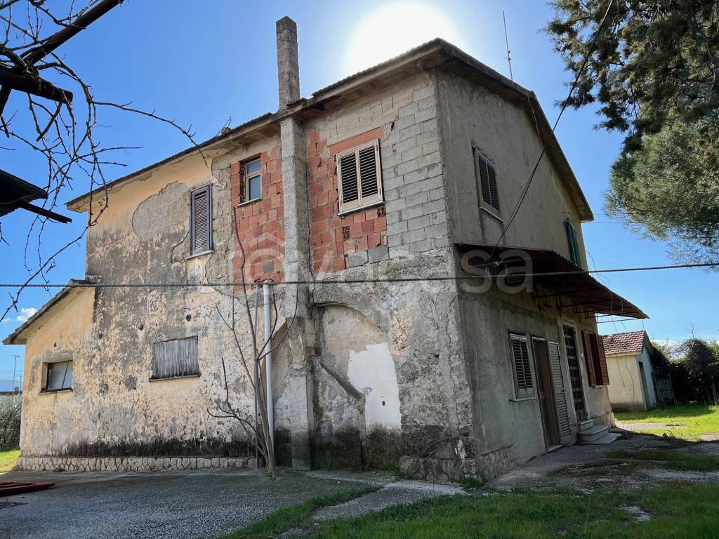 Casale in vendita ad Altavilla Silentina via Carlo Pisacane