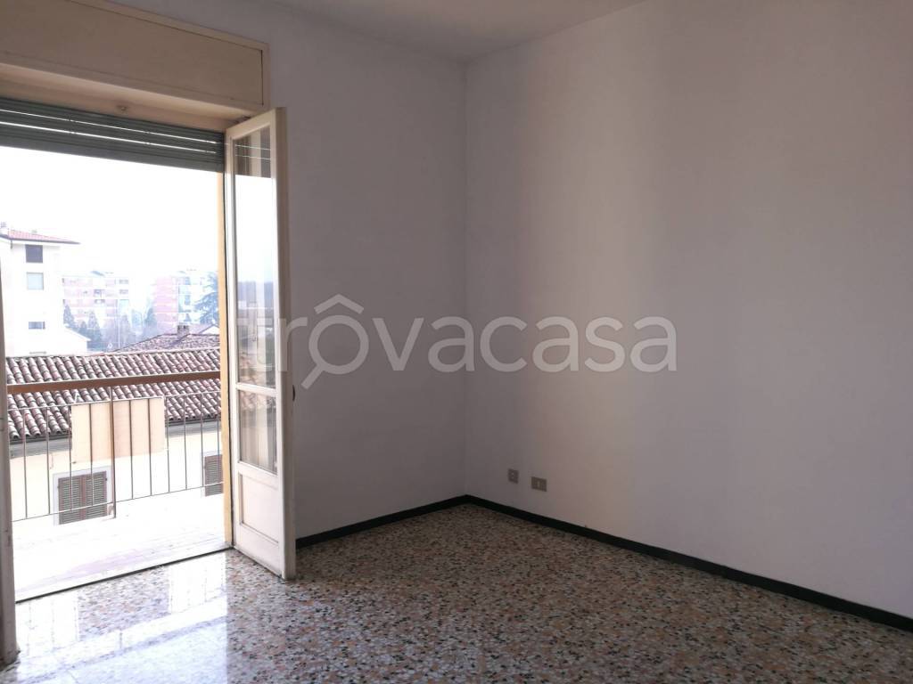 Appartamento in vendita ad Asti corso Casale, 180