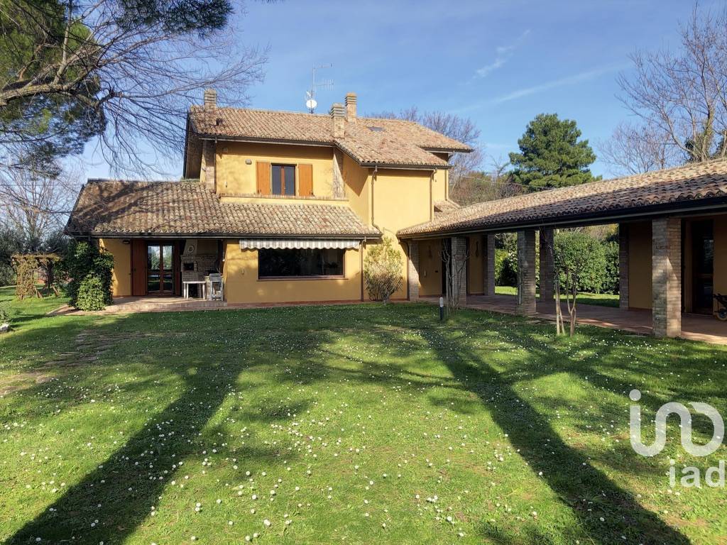 Villa in vendita a Tavullia strada San Germano, 78